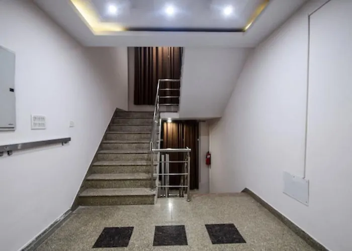 Hotel Grand Eagle Near Jecc Sitapura Jaipur